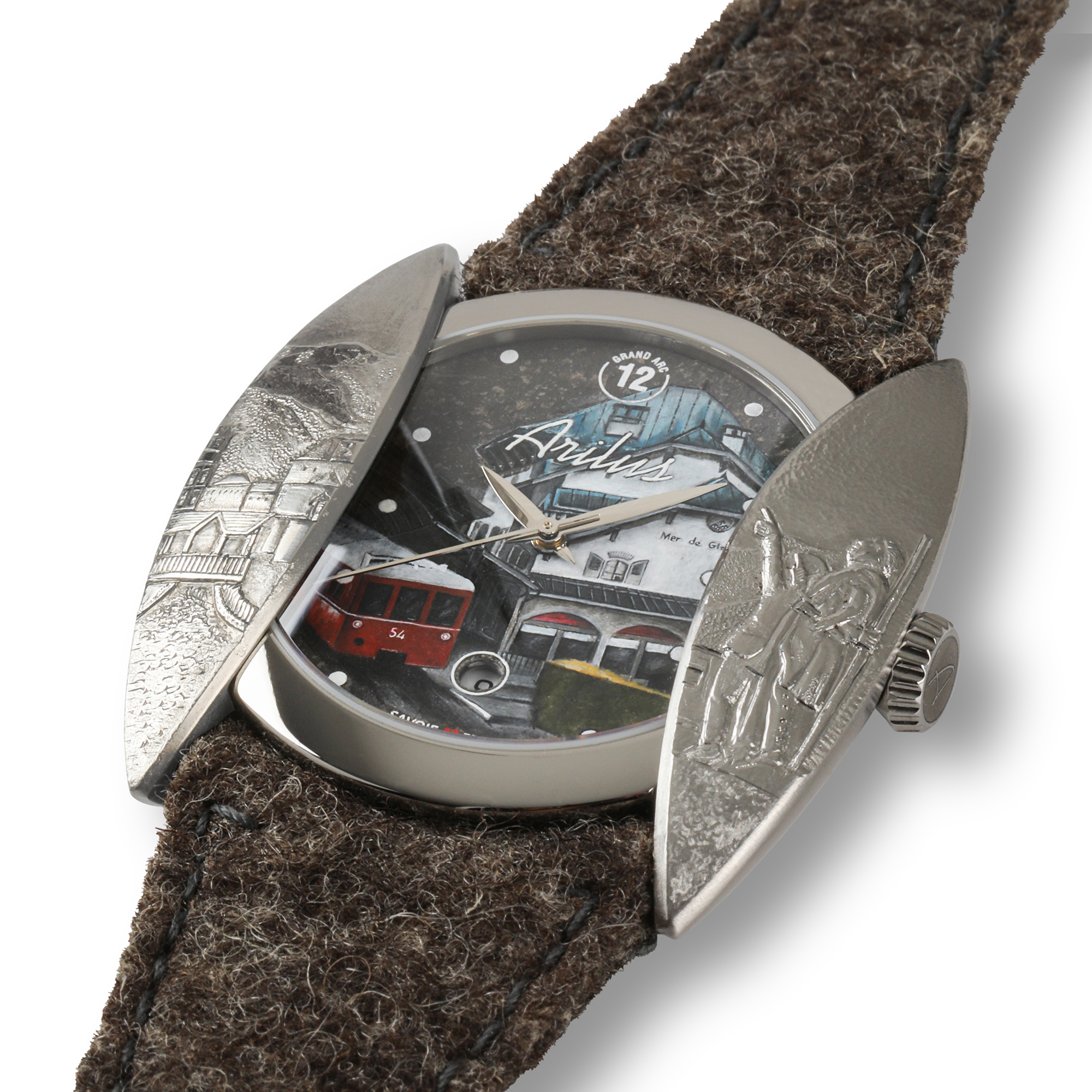 Montre Arilus Grand Arc Chamonix carre 02, montre fabriquée en france, montre made in france, montre fabriquée en Savoie, montres à la française
