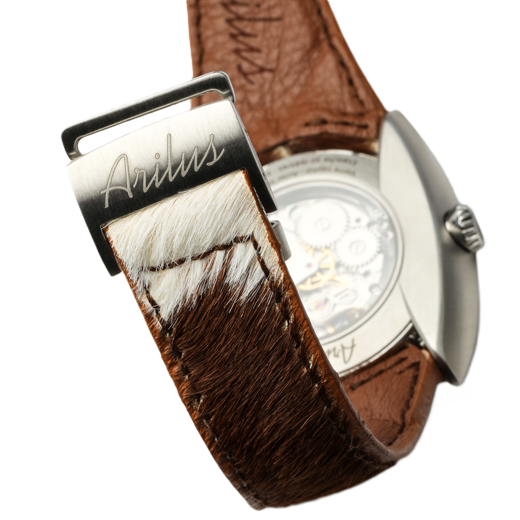 Montre Arilus Grand Arc Frêne carre 04, montre fabriquée en france, montre made in france, montre fabriquée en Savoie, montres à la française