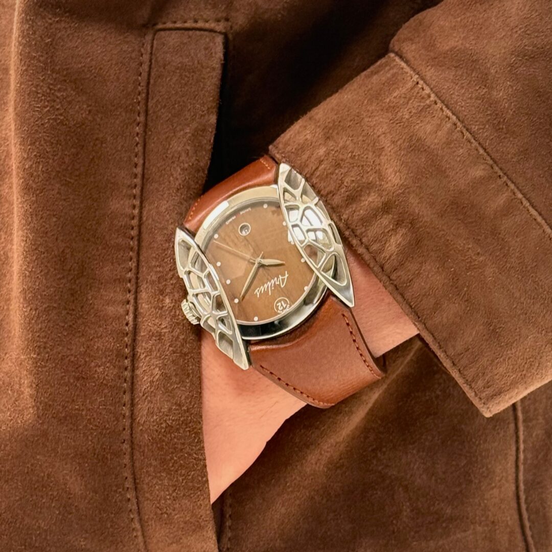 Arilus Grand Arc Organic Frêne bracelet peau de vachette Ingrassata acajou - NSporté01